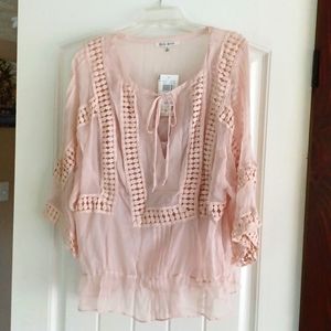 NWT WOMENS DRESSY TOP